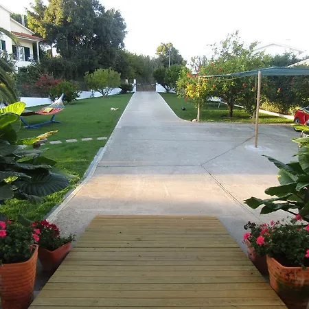 Isabella's World- Casa Talbot Cela (Leira)
