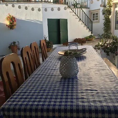 Isabella's World- Casa Talbot * Cela (Leira)